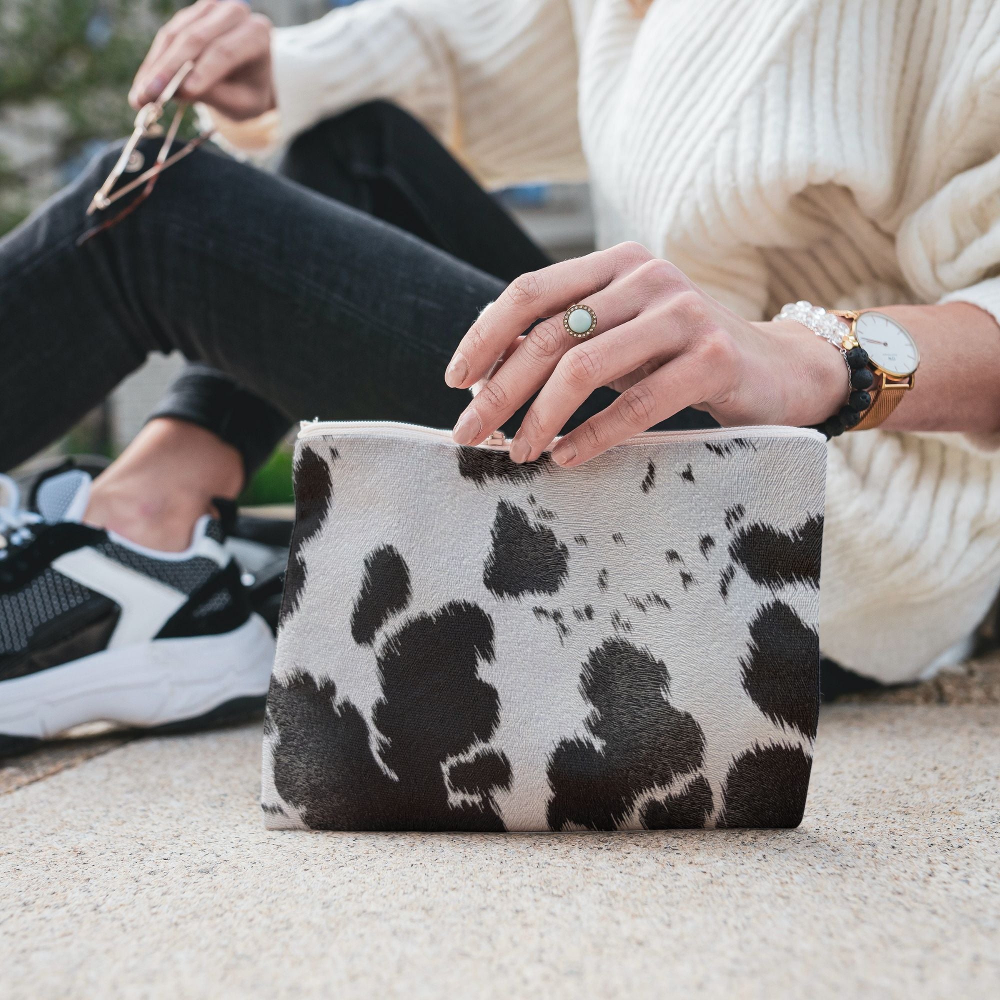 black on white brown on cream